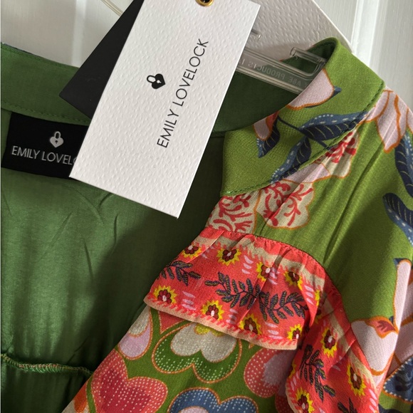 BRAND NEW EMILY LOVELOCK FLORAL DRESS WITH TAGS - Picture 8 of 14